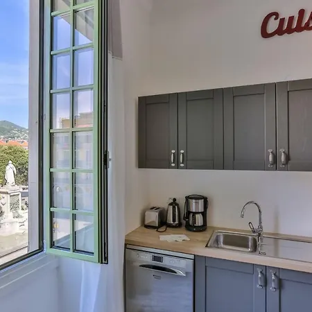 My Casa - Garib - Place Garibaldi - 4 Bedrooms - Balcony *