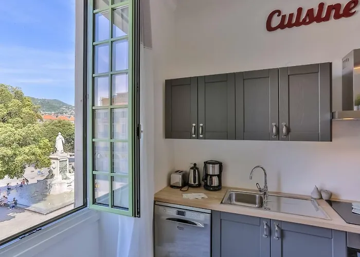 My Casa - Garib - Place Garibaldi - 4 Bedrooms - Balcony *