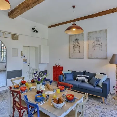 Garib - Place Garibaldi - 4 - Balcony Apartment *