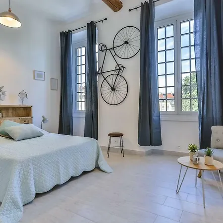 Apartment Garib - Place Garibaldi - 4 - Balcony